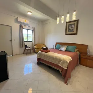 Caribbean Queen , Cancun Mexico